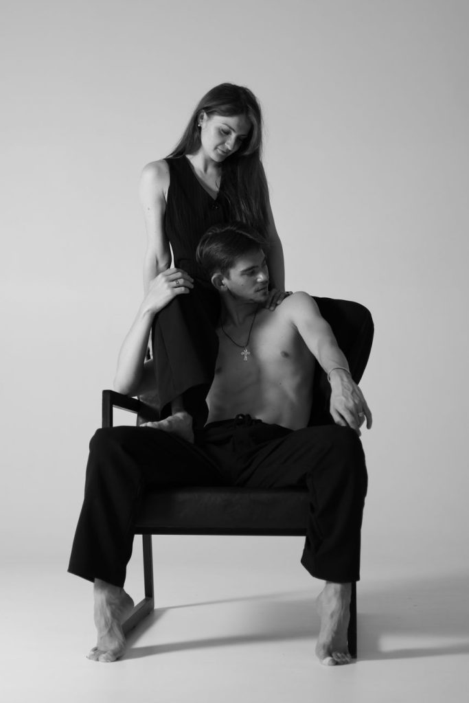 Pareja abrazada
